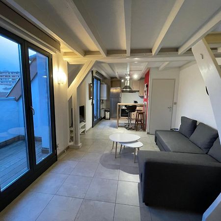 Fathala - Appartement Lumineux En Dernier Etage - Face A La Gare Routiere Саарбург Экстерьер фото